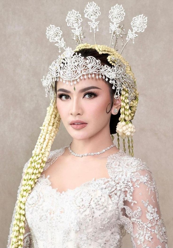 Kebaya Pernikahan